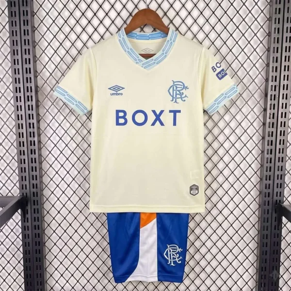 Kit Enfant Rangers Extérieur 2026/2027 — devant