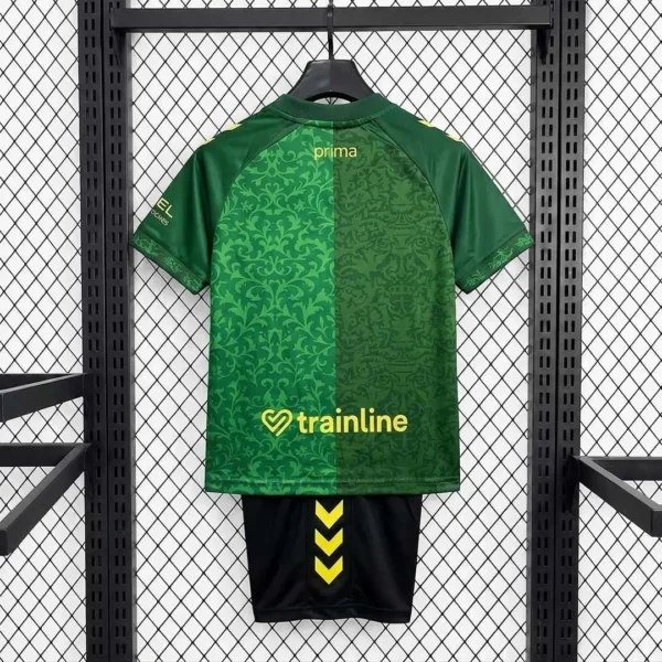 Kit Enfant Real Betis Extérieur 2026/2027 — dos Kit Enfant Real Betis Extérieur 2026/2027 — dos