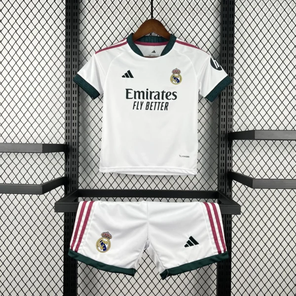 Kit Enfant Real Madrid Domicile 2026/2027 — devant