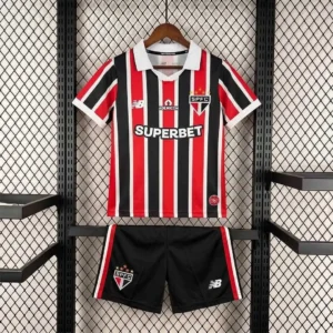 Kit Enfant São Paulo Extérieur 2026/2027 — devant Kit Enfant São Paulo Extérieur 2026/2027 — devant