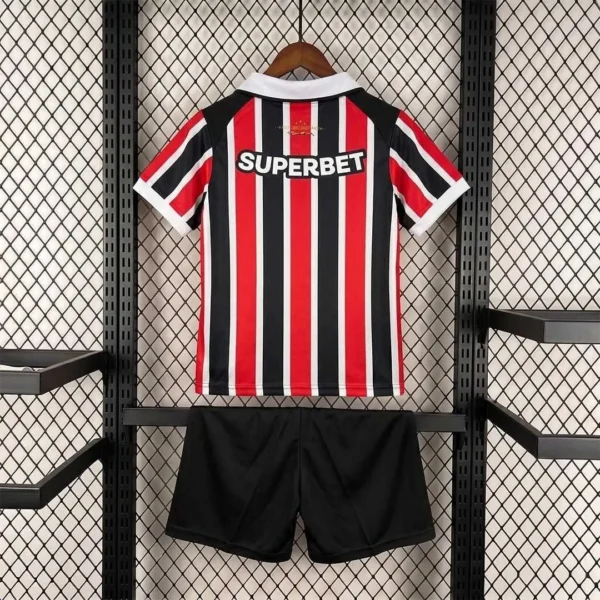 Kit Enfant São Paulo Extérieur 2026/2027 — dos Kit Enfant São Paulo Extérieur 2026/2027 — dos