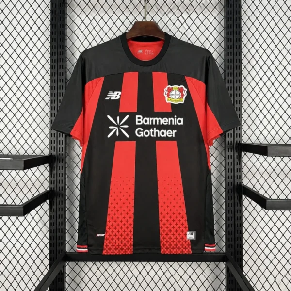 Maillot Bayer Leverkusen Domicile 2026/2027 — devant Maillot Bayer Leverkusen Domicile 2026/2027 — devant