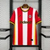 Maillot Brentford Domicile 2026/2027 — devant Maillot Brentford Domicile 2026/2027 — devant