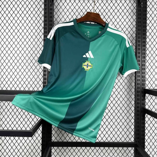 Maillot Irlande du Nord Domicile 2026/2027 — devant Maillot Irlande du Nord Domicile 2026/2027 — devant